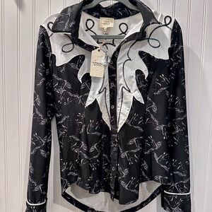 Stylish Black and White Button Down Shirt